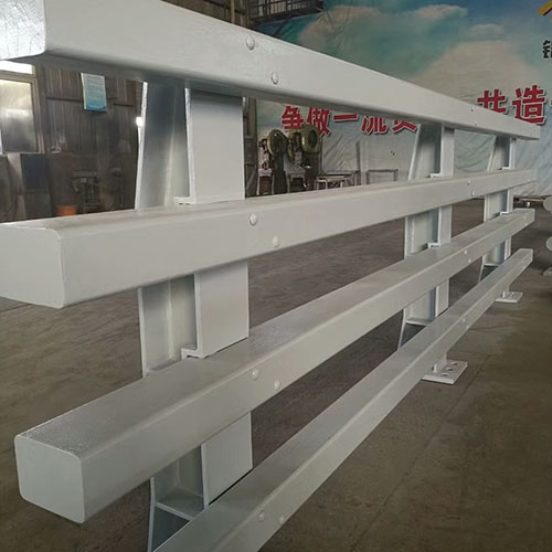 桥梁防撞护栏